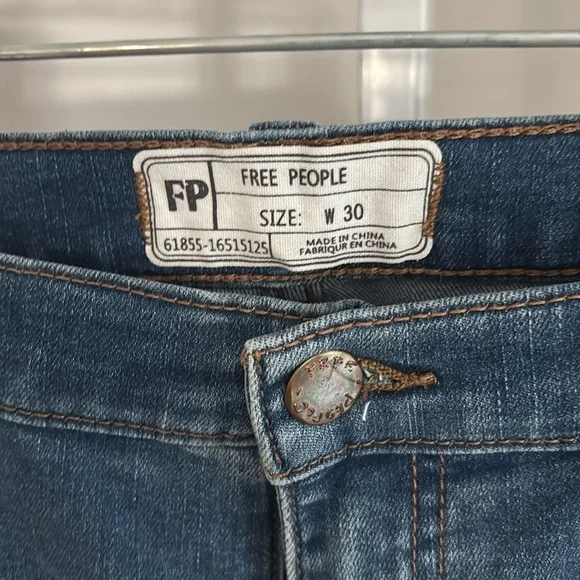 Free People Great Heights Frayed Distressed Fringe Hem Jeans Womens Size 30 - Picture 7 of 8